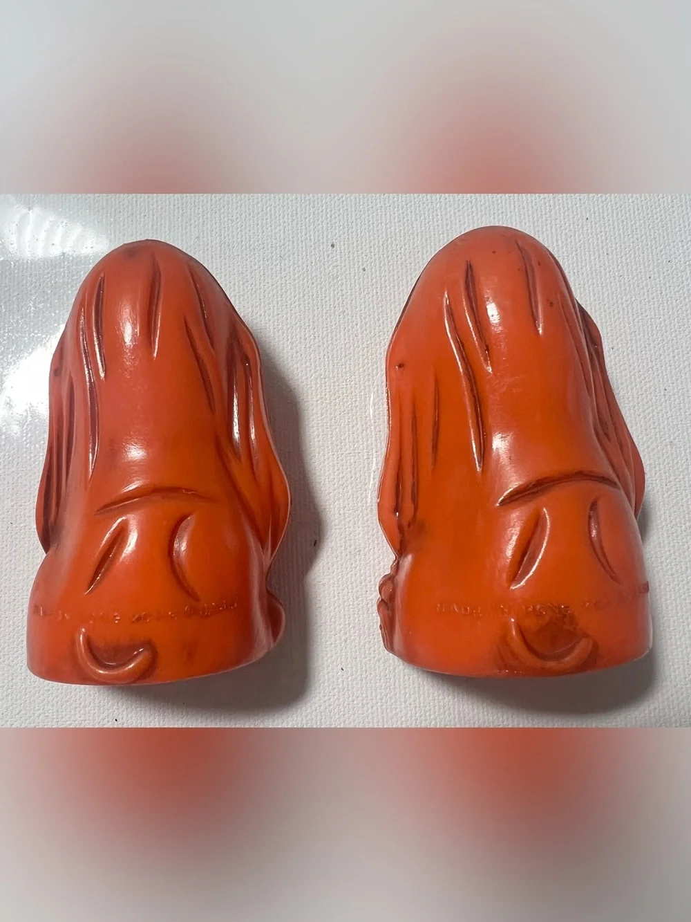 VTG Hound Dog Sad-eyed  Orange Figurine Salt & Pepper Shakers